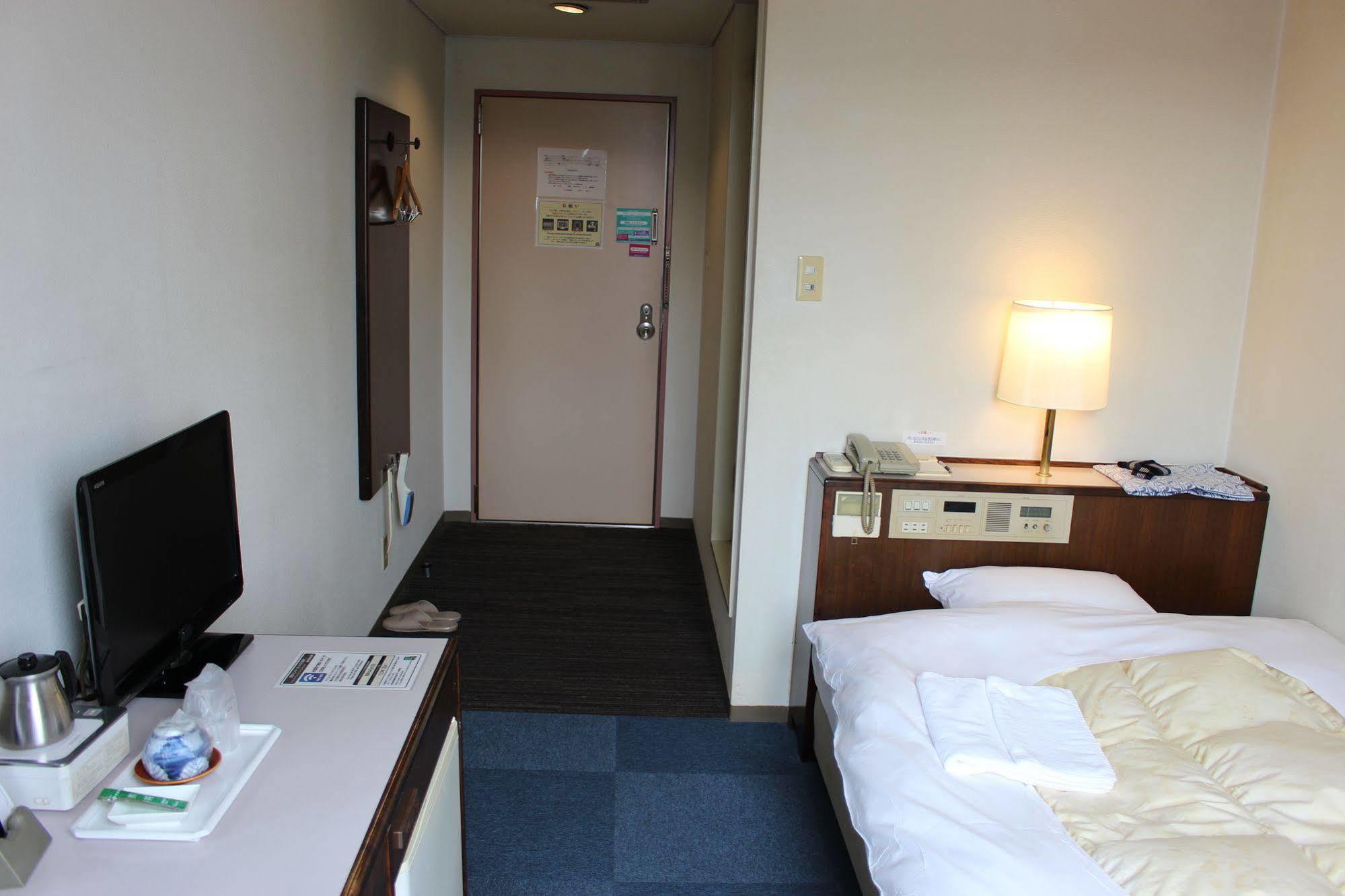 Hotel Higashihiroshima Hills Saijo Экстерьер фото
